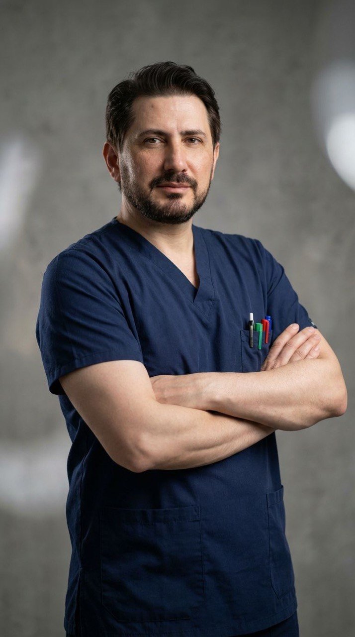 Dr. Mohamed Riyad Hassan, best blepharoplasty surgeon in Dubai.